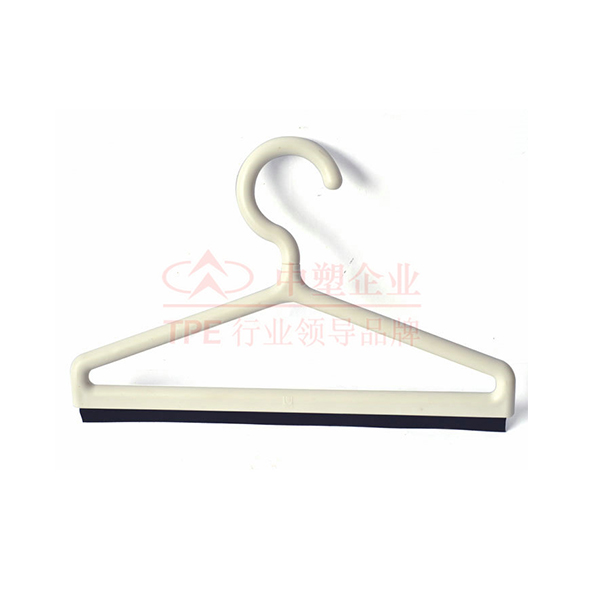 什么原因?qū)е耇PE制品發(fā)粘?